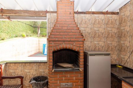 Apartamento para alugar com 70m², 2 quartos e 1 vagaÁrea comum - Churrasqueira