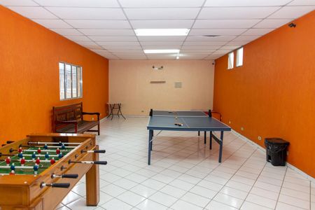 Apartamento para alugar com 70m², 2 quartos e 1 vagaÁrea comum - Salão de festas