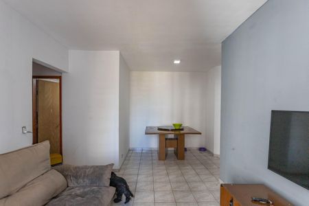 Apartamento para alugar com 70m², 2 quartos e 1 vagaSala
