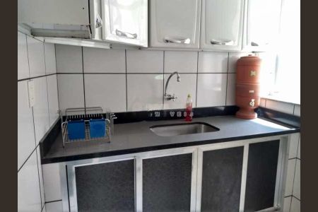 Apartamento à venda com 75m², 3 quartos e sem vaga