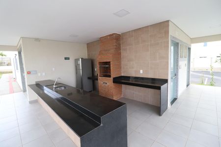 Apartamento para alugar com 44m², 2 quartos e 1 vagaÁrea comum - Churrasqueira