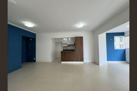 Apartamento à venda com 92m², 2 quartos e 2 vagasSala