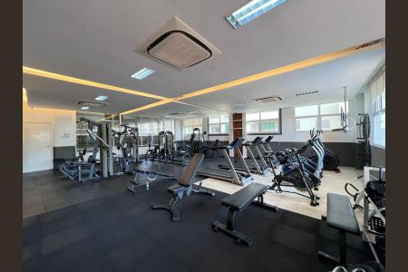 Apartamento à venda com 92m², 2 quartos e 2 vagasAcademia