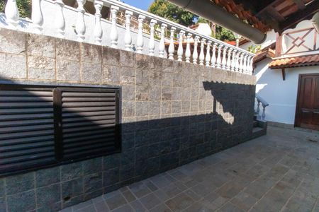 Casa de condomínio para alugar com 190m², 3 quartos e 2 vagas Casa de condomínio para alugar com 190m², 3 quartos e 2 vagasVista da Suíte 1