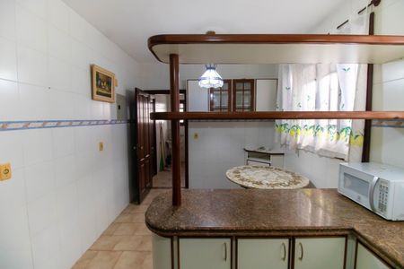 Casa de condomínio para alugar com 190m², 3 quartos e 2 vagas Casa de condomínio para alugar com 190m², 3 quartos e 2 vagasCozinha