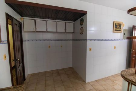 Casa de condomínio para alugar com 190m², 3 quartos e 2 vagas Casa de condomínio para alugar com 190m², 3 quartos e 2 vagasCozinha