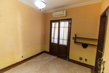 Casa de condomínio para alugar com 190m², 3 quartos e 2 vagas Casa de condomínio para alugar com 190m², 3 quartos e 2 vagasSuíte 2