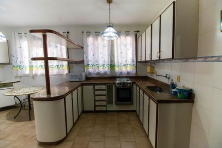 Casa de condomínio para alugar com 190m², 3 quartos e 2 vagas Casa de condomínio para alugar com 190m², 3 quartos e 2 vagasCozinha