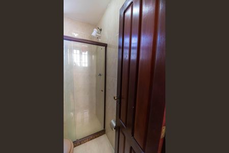 Casa de condomínio para alugar com 190m², 3 quartos e 2 vagas Casa de condomínio para alugar com 190m², 3 quartos e 2 vagasBanheiro de serviço