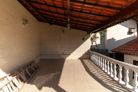 Casa de condomínio para alugar com 190m², 3 quartos e 2 vagas Casa de condomínio para alugar com 190m², 3 quartos e 2 vagasÁrea externa