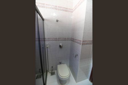 Casa de condomínio para alugar com 190m², 3 quartos e 2 vagas Casa de condomínio para alugar com 190m², 3 quartos e 2 vagasBanheiro da Suíte 3