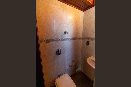 Casa de condomínio para alugar com 190m², 3 quartos e 2 vagas Casa de condomínio para alugar com 190m², 3 quartos e 2 vagasLavabo