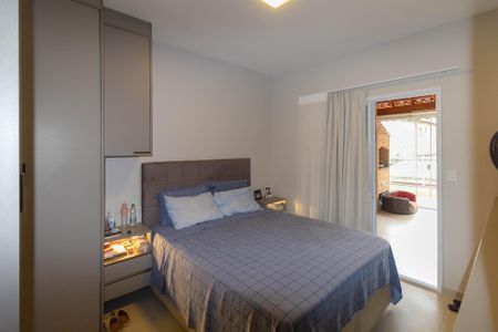 Casa à venda com 96m², 2 quartos e 2 vagasSuíte 1