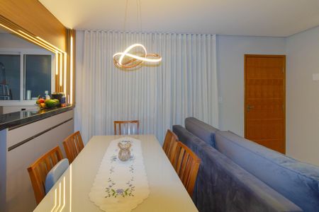 Sala de casa à venda com 2 quartos, 96m² em Parque São Lucas, São Paulo