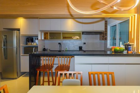 Casa à venda com 96m², 2 quartos e 2 vagasCozinha