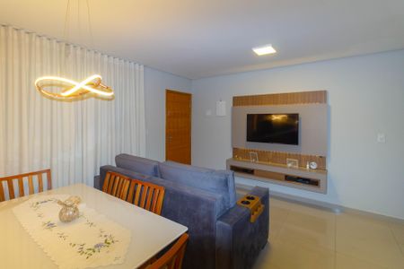 Sala de casa à venda com 2 quartos, 96m² em Parque São Lucas, São Paulo