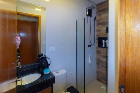 Casa à venda com 96m², 2 quartos e 2 vagasBanheiro da Suíte 2