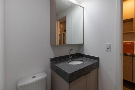 Studio à venda com 26m², 1 quarto e sem vaga Studio à venda com 26m², 1 quarto e sem vagaBanheiro