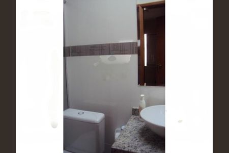 Casa à venda com 3 quartos, 160m² em Vila Carrão, São Paulo