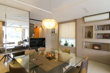 Apartamento para alugar com 111m², 3 quartos e 2 vagas Apartamento para alugar com 111m², 3 quartos e 2 vagasSala
