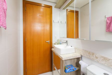 Apartamento para alugar com 111m², 3 quartos e 2 vagas Apartamento para alugar com 111m², 3 quartos e 2 vagasBanheiro Social