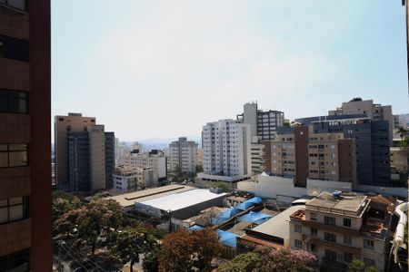 Vista da Sala de apartamento para alugar com 1 quarto, 40m² em Santa Efigênia, Belo Horizonte