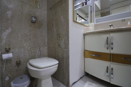 Apartamento para alugar com 360m², 4 quartos e 2 vagasBanheiro da Suíte