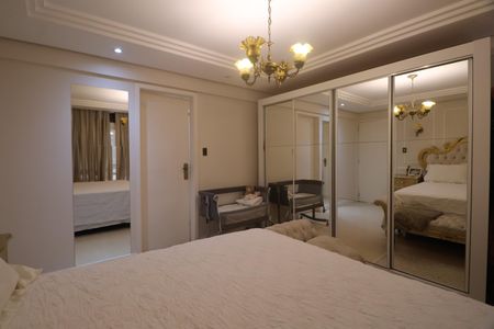 Apartamento para alugar com 360m², 4 quartos e 2 vagasSuíte