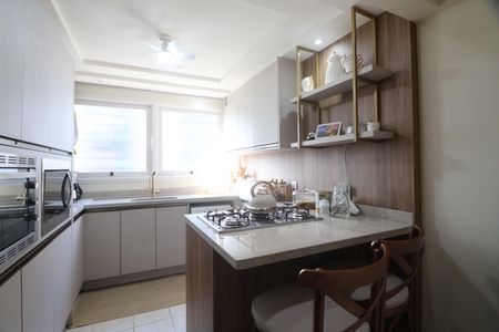 Apartamento para alugar com 360m², 4 quartos e 2 vagasCozinha - Armários