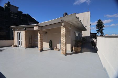 Apartamento para alugar com 360m², 4 quartos e 2 vagasÁrea externa