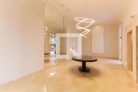 Apartamento à venda com 240m², 4 quartos e 4 vagas Apartamento à venda com 240m², 4 quartos e 4 vagasHall social