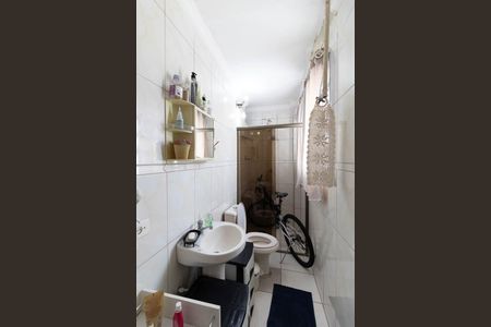 Apartamento à venda com 100m², 2 quartos e sem vaga Apartamento à venda com 100m², 2 quartos e sem vagaBanheiro da Suíte