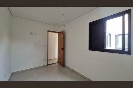 Quarto de apartamento para alugar com 2 quartos, 49m² em Parque Oratório, Santo André
