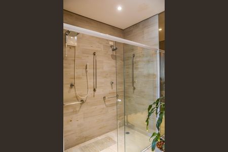 Apartamento à venda com 215m², 3 quartos e 4 vagas Apartamento à venda com 215m², 3 quartos e 4 vagasÁrea comum