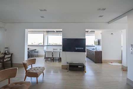 Apartamento à venda com 215m², 3 quartos e 4 vagas Apartamento à venda com 215m², 3 quartos e 4 vagasSala