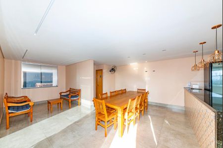 Apartamento à venda com 320m², 2 quartos e 3 vagasÁrea comum