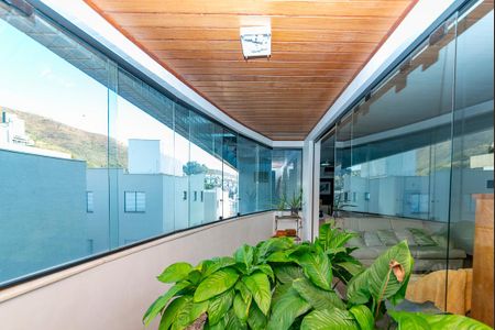 Apartamento à venda com 320m², 2 quartos e 3 vagasVaranda da Sala 1