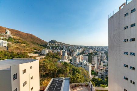 Apartamento à venda com 320m², 2 quartos e 3 vagasVaranda da Sala 2