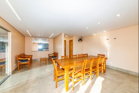 Apartamento à venda com 320m², 2 quartos e 3 vagasÁrea comum