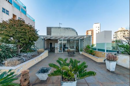 Apartamento à venda com 320m², 2 quartos e 3 vagasVaranda da Sala 2