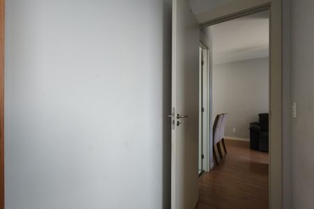 Apartamento à venda com 43m², 2 quartos e 1 vagaQuarto 2
