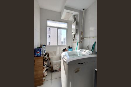 Apartamento à venda com 43m², 2 quartos e 1 vagaÁrea de Serviço