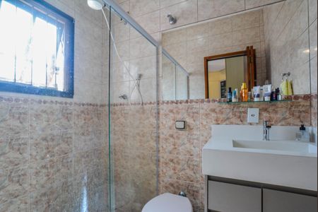 Casa à venda com 205m², 3 quartos e 3 vagasBanheiro da Suíte 3