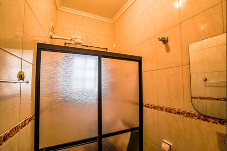 Casa à venda com 205m², 3 quartos e 3 vagasBanheiro da Suíte 1