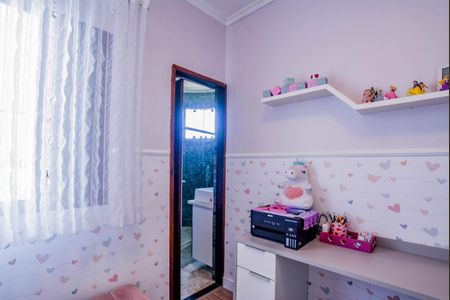 Casa à venda com 205m², 3 quartos e 3 vagasSuíte 2