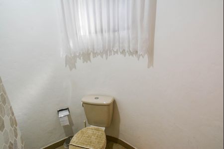 Casa à venda com 205m², 3 quartos e 3 vagasLavabo