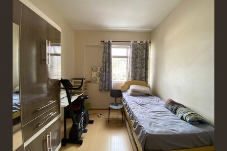 Apartamento à venda com 93m², 3 quartos e 1 vagaQuarto 2