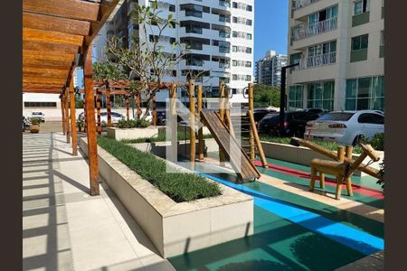 Apartamento à venda com 72m², 2 quartos e 1 vagaÁrea comum - Playground