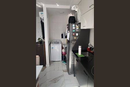 Apartamento à venda com 72m², 2 quartos e 1 vagaÁrea de Serviço