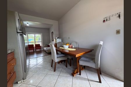 Casa à venda com 100m², 2 quartos e 2 vagasCozinha